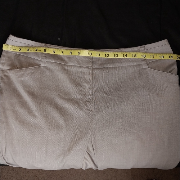 New York &Company- Stretch Pants - Picture 7 of 7